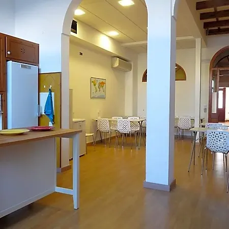 Menorca Hostel *